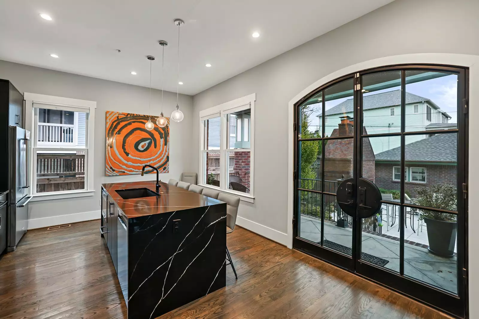 816 Shelby Ave, Nashville, TN  37206