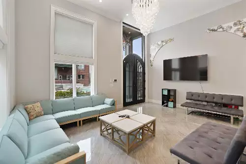 816 Shelby Ave, Nashville, TN  37206