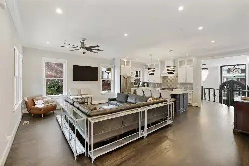 816 Shelby Ave, Nashville, TN  37206