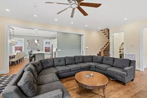 816 Shelby Ave, Nashville, TN  37206