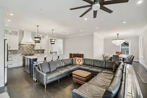 816 Shelby Ave, Nashville, TN  37206