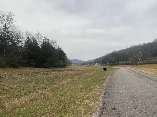 Scenic Dr, Pulaski, TN  38478