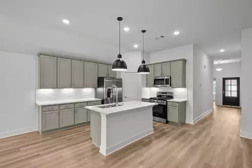 1721 Sharpstone Drive, Columbia, TN  38401