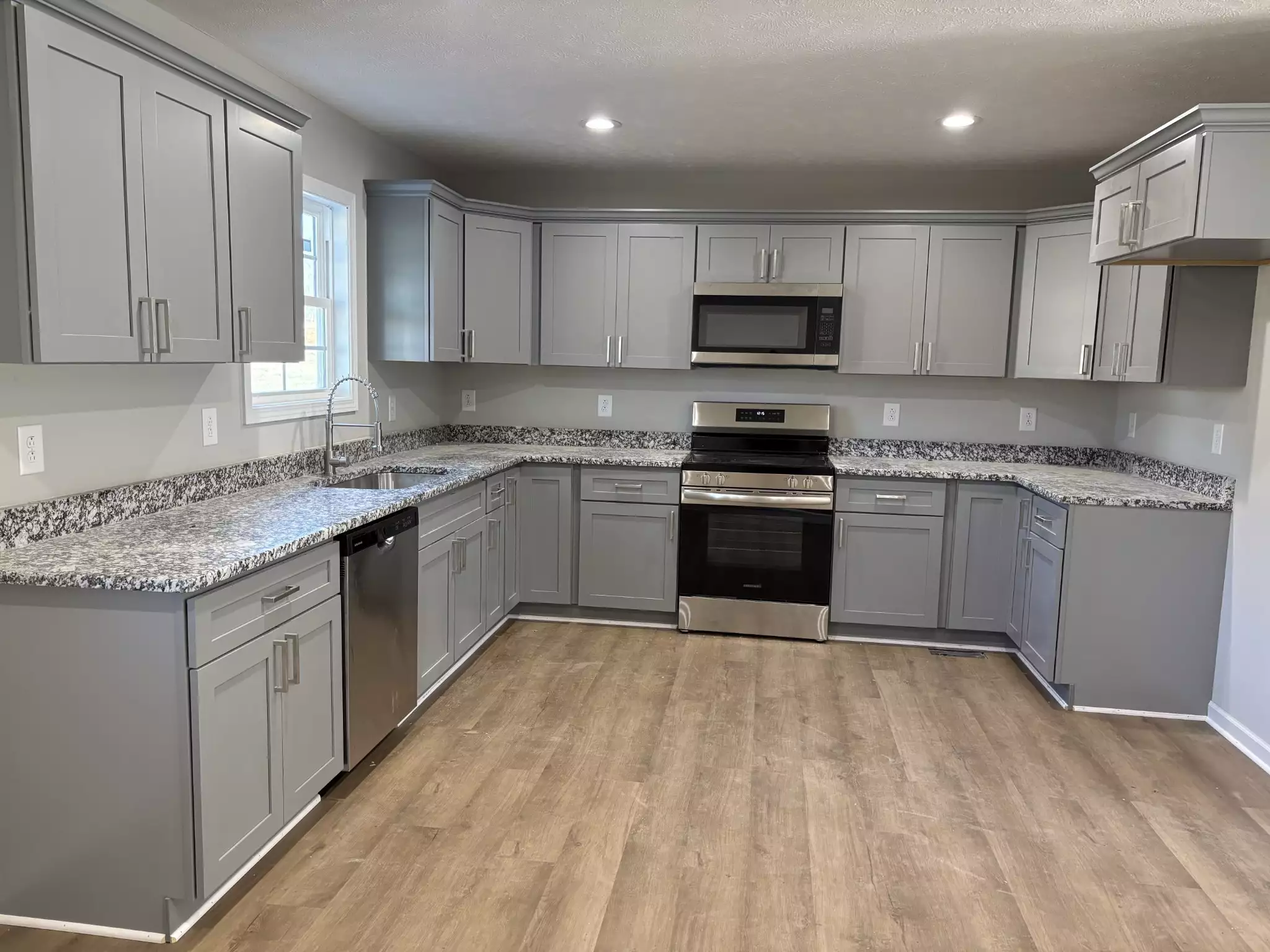 2260 Collier Road, Cornersville, TN  37047