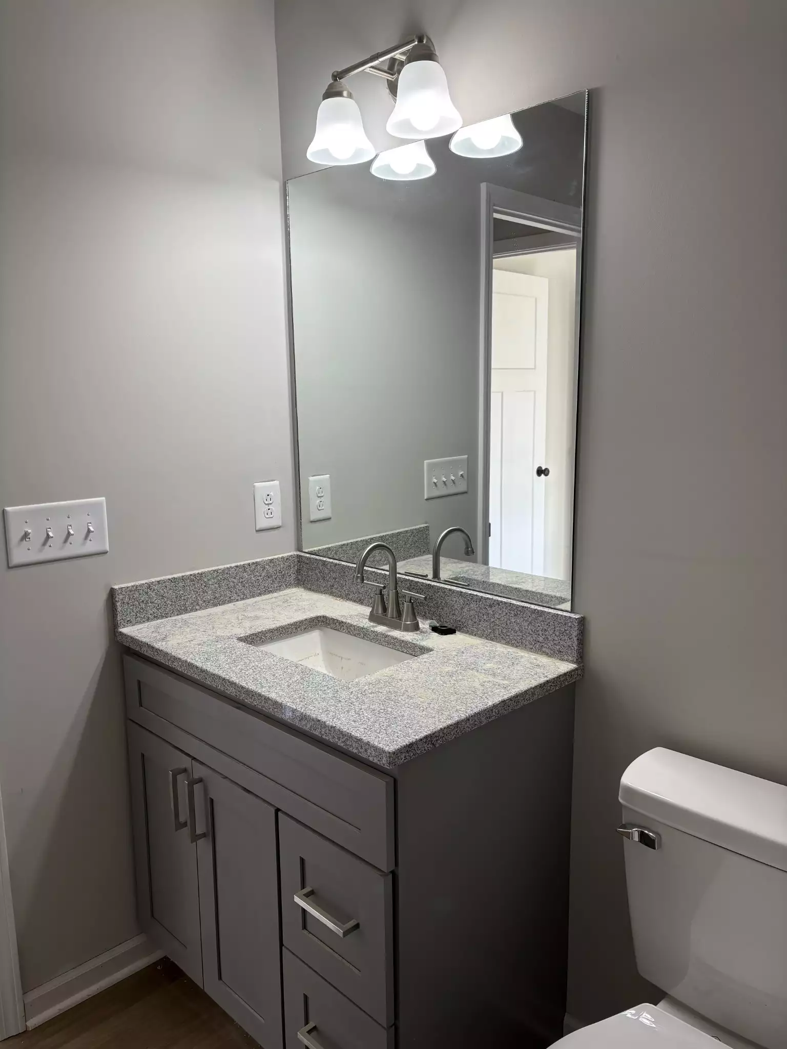 2260 Collier Road, Cornersville, TN  37047