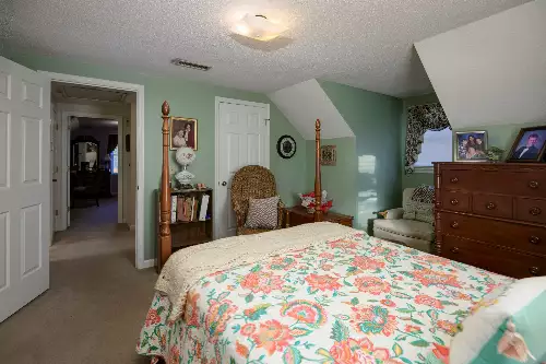 1311 Glenoaks Rd, Shelbyville, TN  37160