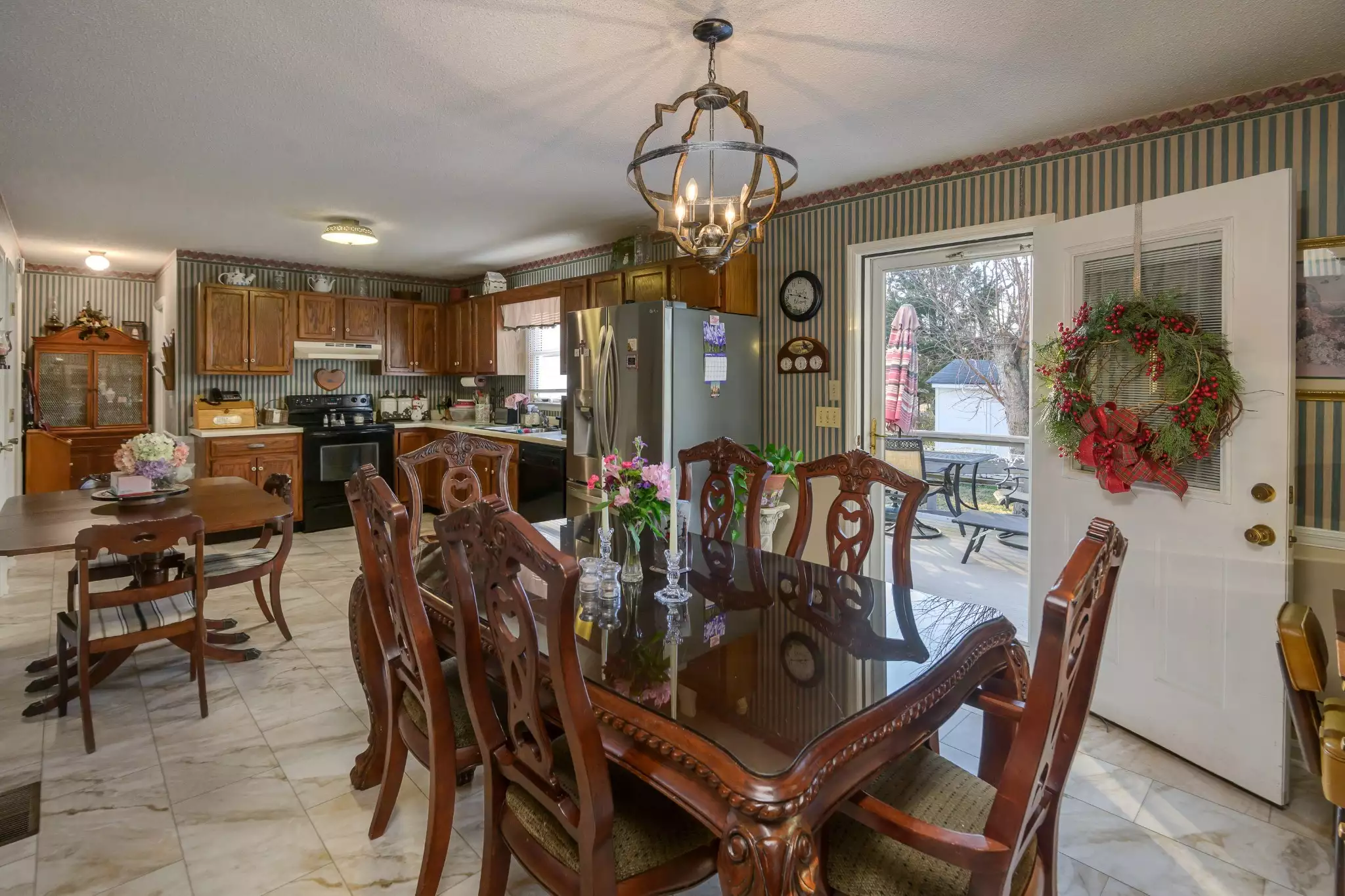 1311 Glenoaks Rd, Shelbyville, TN  37160