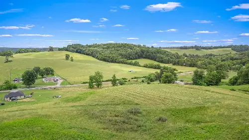 John Brinkley Road, Shelbyville, TN  37160