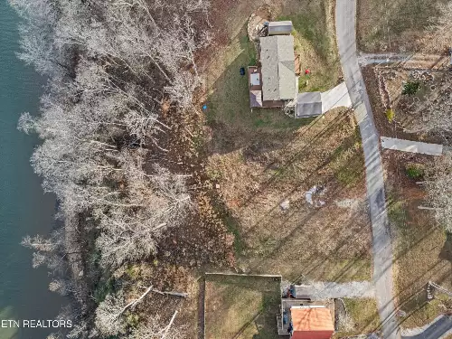 35 Lakeshore Vista Drive, Kingston, TN  37763