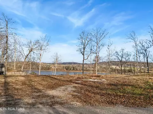 35 Lakeshore Vista Drive, Kingston, TN  37763