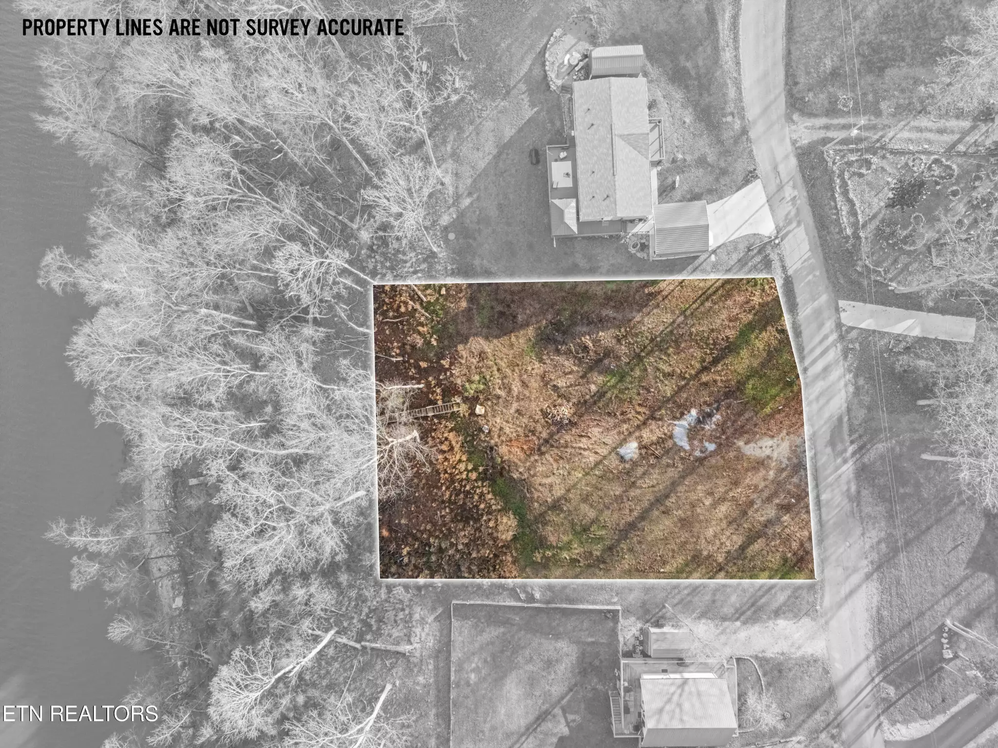 35 Lakeshore Vista Drive, Kingston, TN  37763