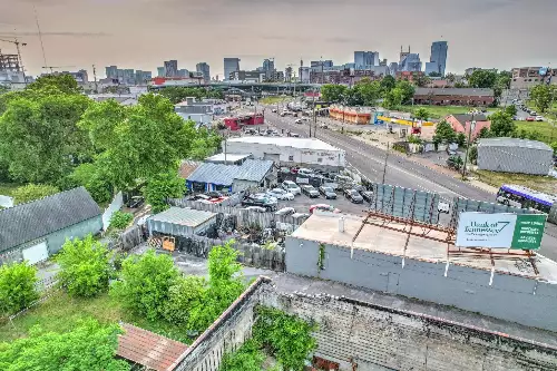 39 Lafayette St, Nashville, TN  37210