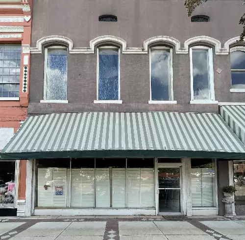 109 S Mill Ave, Dyersburg, TN  38024