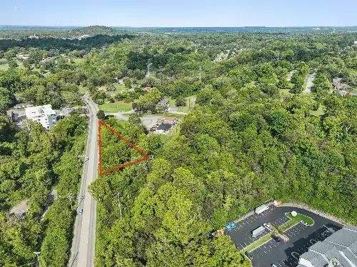 609 McGavock Pike, Nashville, TN  37214