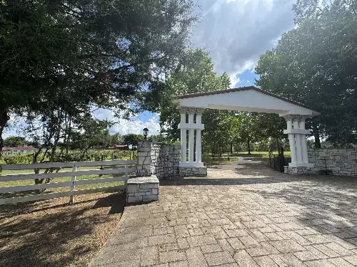 2982 Harvey Bowden Rd, Paris, TN  38242