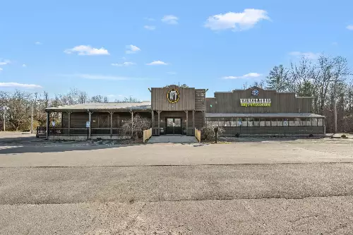 413 Wilson Ave, Tullahoma, TN  37388