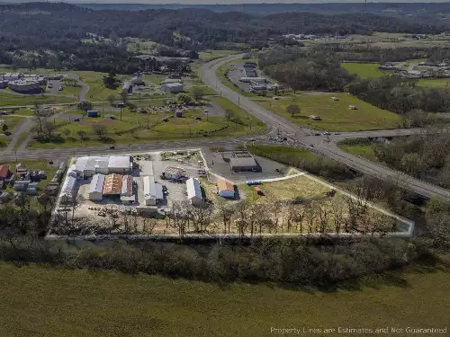 1100 Winchester Hwy, Fayetteville, TN  37334