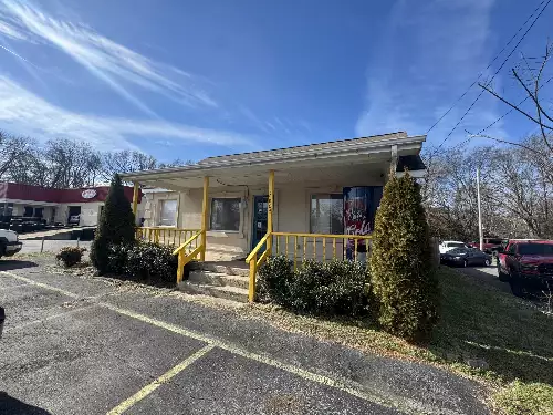2602 Highway 41, Greenbrier, TN  37073