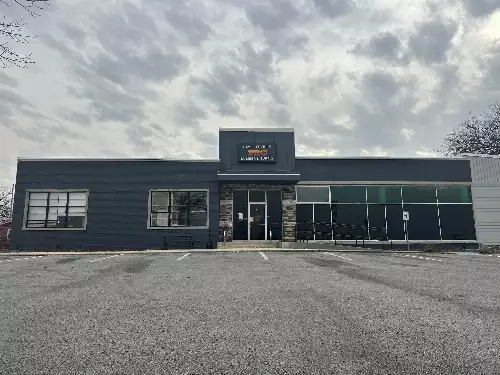 1404 Washington St, Fayetteville, TN  37334