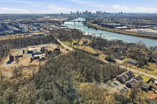 1513 Baptist World Center Dr, Nashville, TN  37207