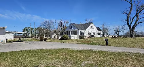 364 Blair Pond Rd, Winchester, TN  37398