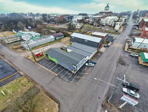 217 E Jefferson St, Pulaski, TN  38478