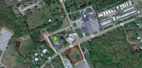 1768 Hwy 100, Centerville, TN  37033