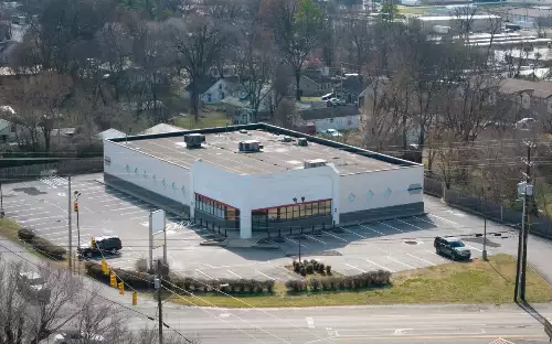 210 E McMurry Blvd, Hartsville, TN  37074