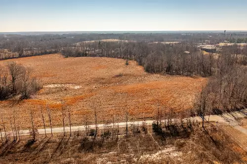 1 York Rd, Pleasant View, TN  37146