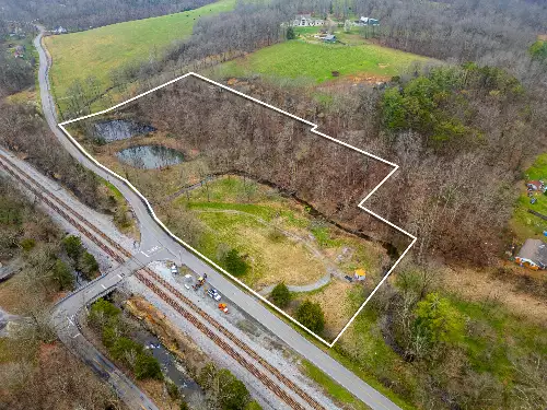 1500 Old Gallatin Rd, Portland, TN  37148