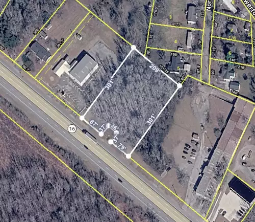 N Jackson St, Tullahoma, TN  37388