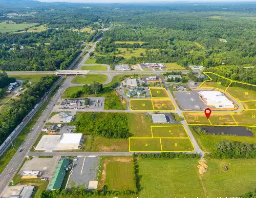 2223 Ocoee Town & Country, Ocoee, TN  37361