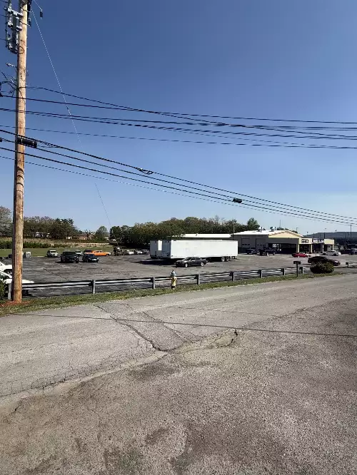 Needmore Rd, McMinnville, TN  37110