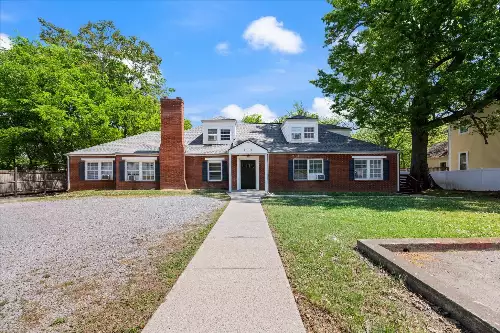 419 Belmont Ave, Shelbyville, TN  37160