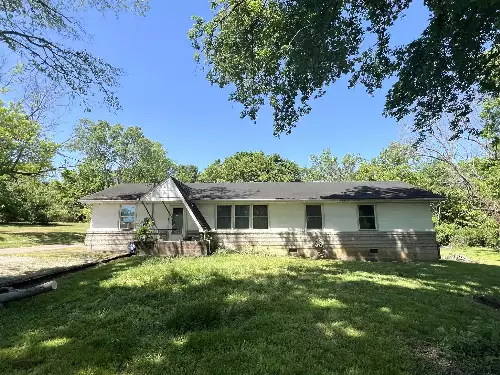 827 Wren Rd, Goodlettsville, TN  37072
