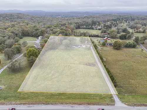 3668 Shelbyville Hwy, Murfreesboro, TN  37127