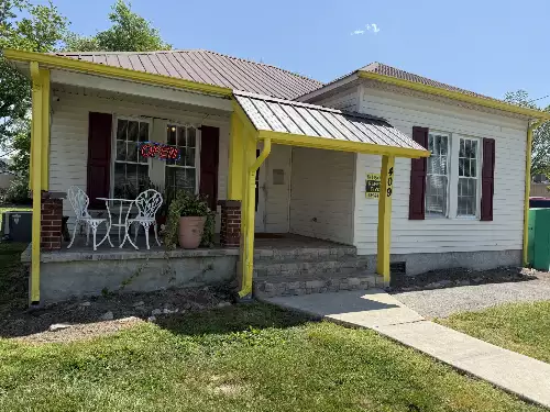 409 Brown St, Celina, TN  38551