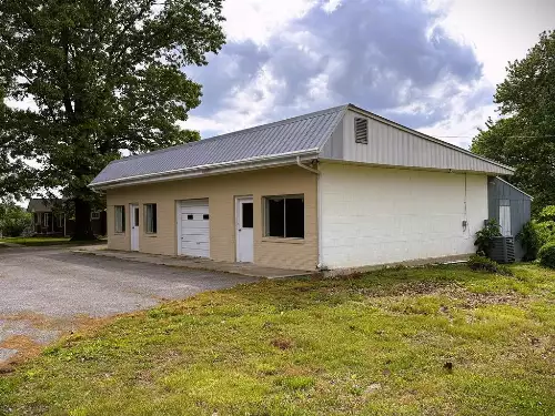 706 Rickman Rd, Livingston, TN  38570