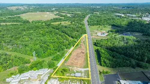 1094 New Highway 7, Columbia, TN  38401
