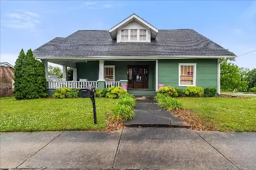 309 2nd Ave, Winchester, TN  37398
