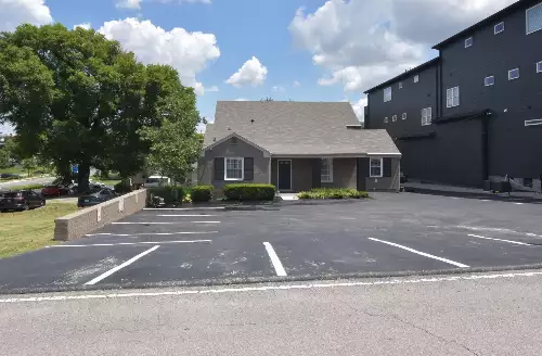 2702 Greystone Rd, Nashville, TN  37204