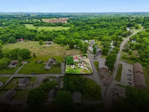 1603 Sims Rd, Shelbyville, TN  37160