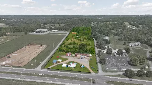 1114 Congress Parkway, Athens, TN  37303