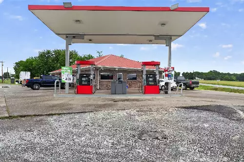 1837 Highway 64, Shelbyville, TN  37160