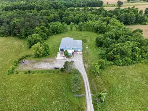 169 Greystone Dr, Crossville, TN  38571