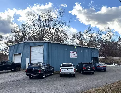 4065 Metro 41A Hwy, Normandy, TN  37360