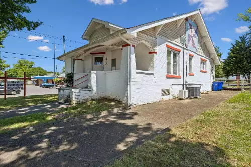 270 Central Avenue, Cleveland, TN  37311