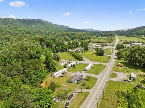 1841 Main St, Jasper, TN  37347