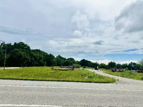 2108 Elkton Pike, Pulaski, TN  38478