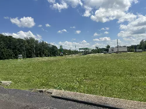 Nashville Hwy, Chapel Hill, TN  37034